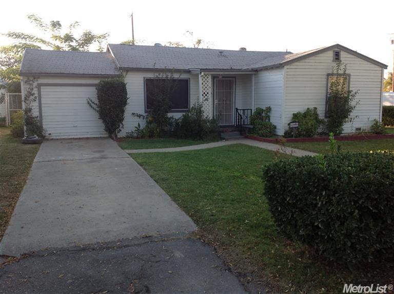 1301 Giahos Ave, Modesto, CA 95358 photo 1