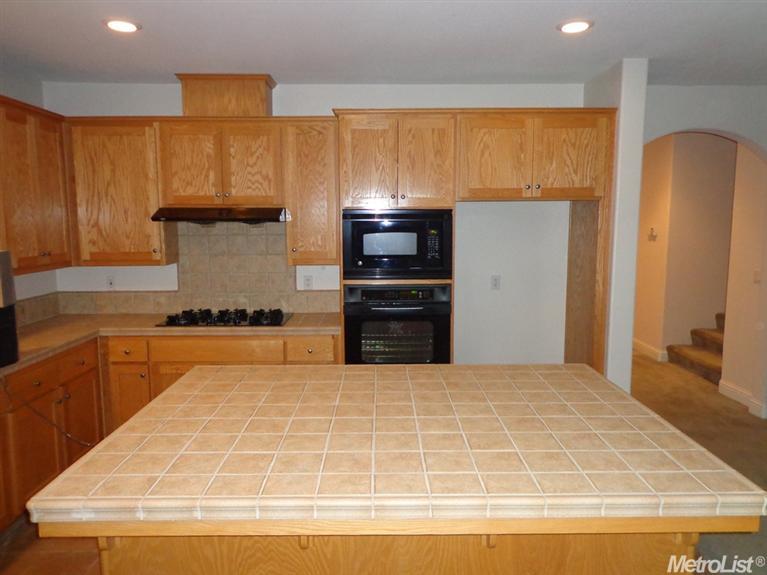 4024 Calais Ct, Modesto, CA 95356 photo 8