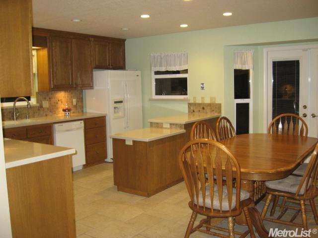 537 Moe Dr, Patterson, CA 95363 photo 6