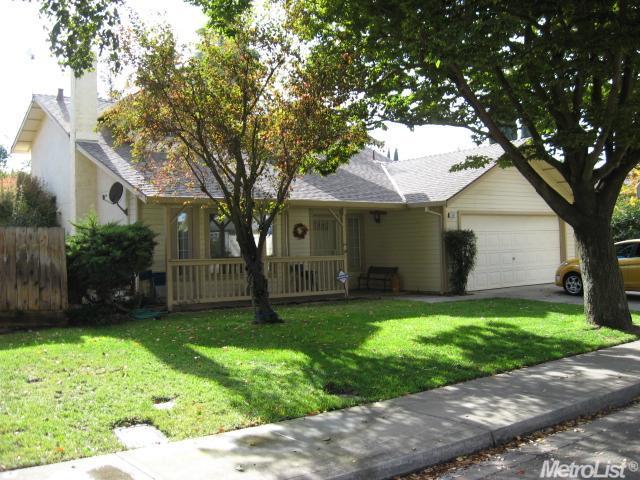 537 Moe Dr, Patterson, CA 95363 photo 2