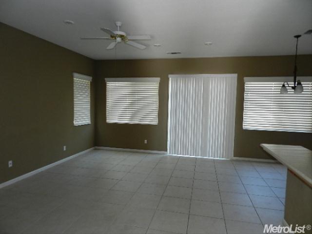 3117 Amos Ct, Modesto, CA 95355 photo 5