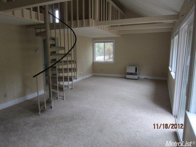 4230 Winthrop Rd, Placerville, CA 95667 photo 2