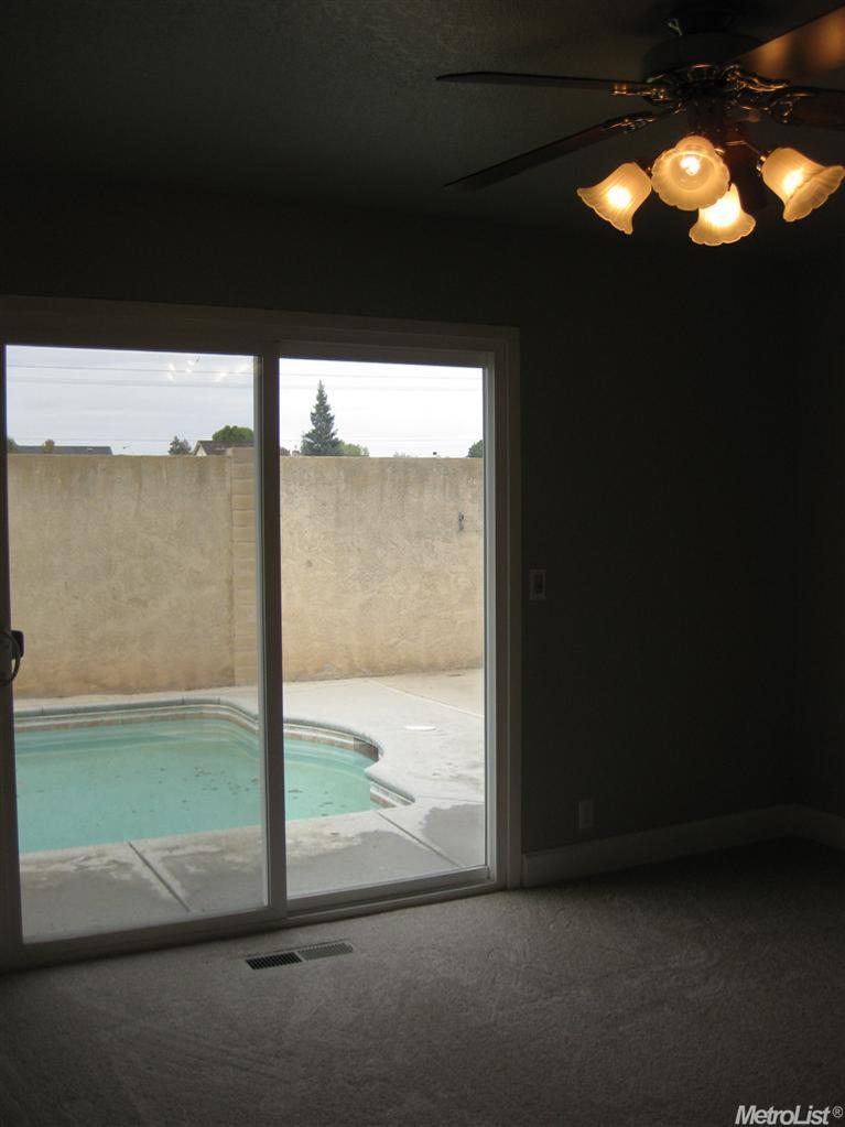 2825 Stoneridge Dr, Modesto, CA 95355 photo 10