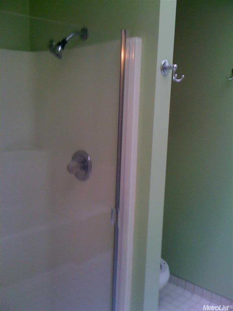 2401 Naas Ct, Modesto, CA 95358 photo 17