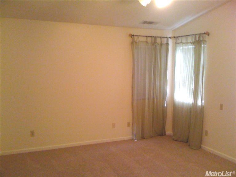 2401 Naas Ct, Modesto, CA 95358 photo 13