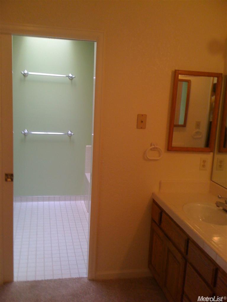 2401 Naas Ct, Modesto, CA 95358 photo 15