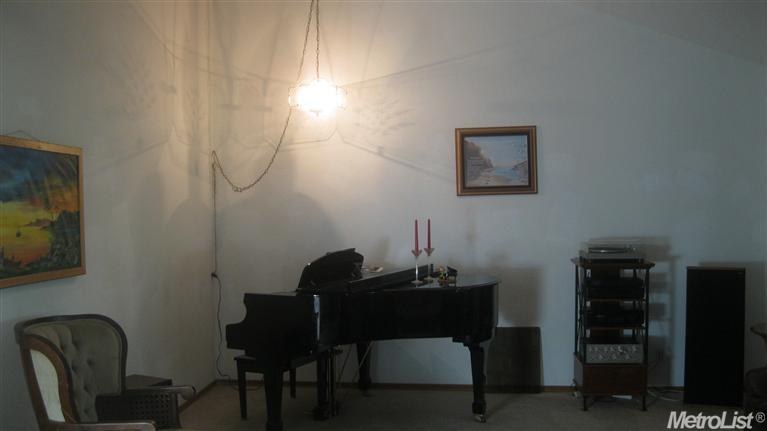 1916 Chester Dr, Tracy, CA 95376 photo 9