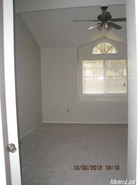 1208 Cape Cod Dr, Modesto, CA 95358 photo 13