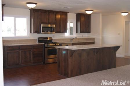 5540 Cypress Ave, Carmichael, CA 95608 photo 2