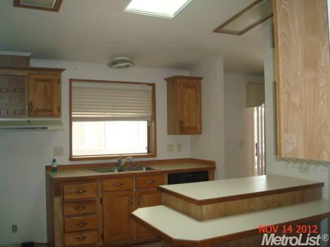 7 Whispering Way, Lodi, CA 95242 photo 3