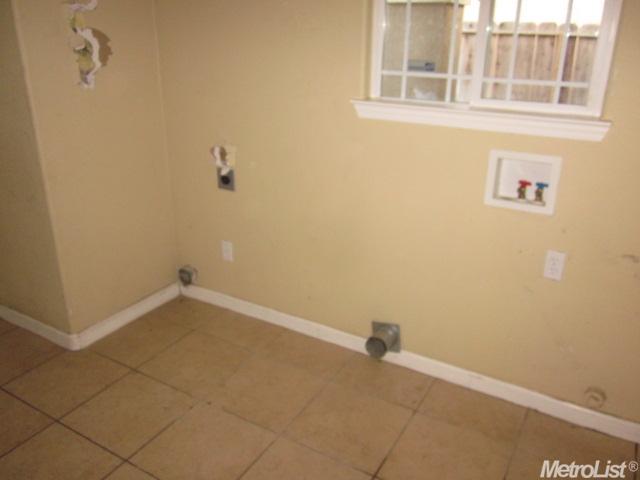 1825 Denver St, Modesto, CA 95358 photo 12