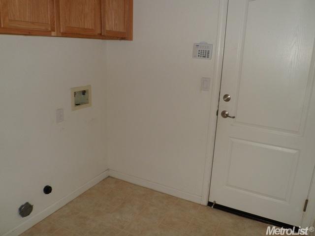 333 Wolfpack Ct, Patterson, CA 95363 photo 11