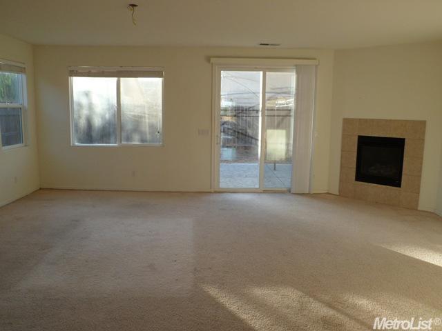 333 Wolfpack Ct, Patterson, CA 95363 photo 6
