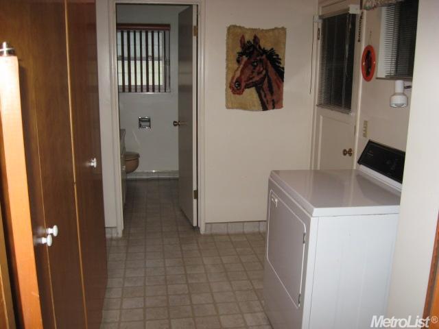 2203 Miller Ave, Modesto, CA 95354 photo 8