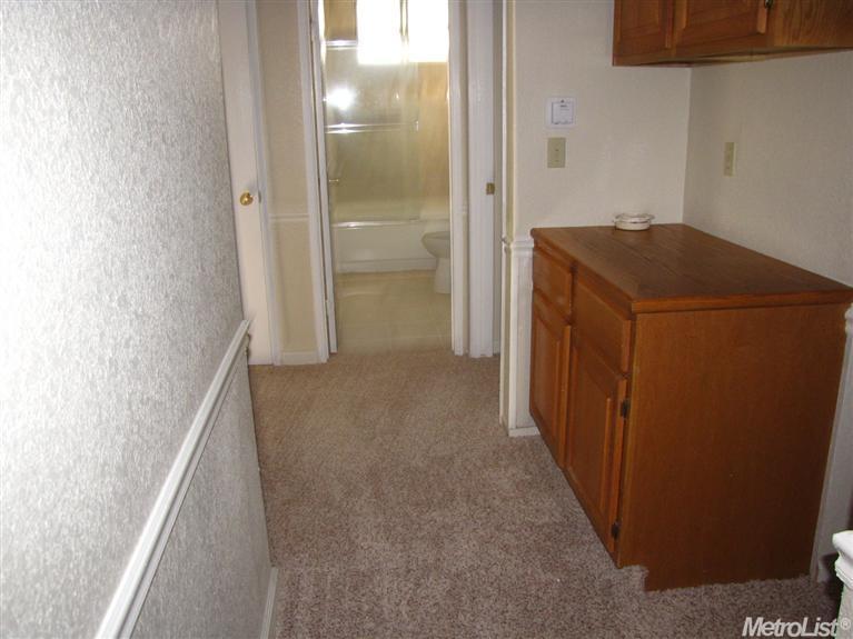 1453 Castaway, Manteca, CA 95337 photo 9