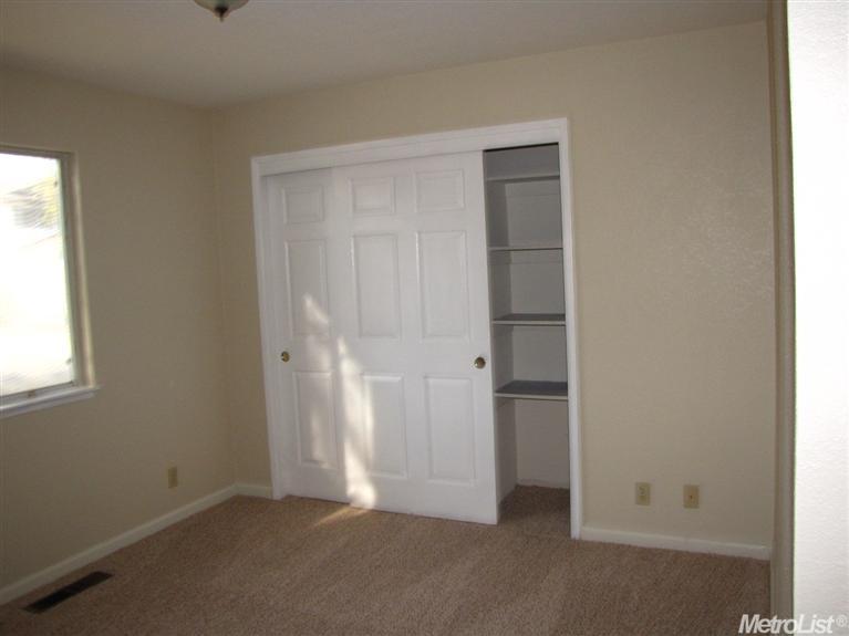 1453 Castaway, Manteca, CA 95337 photo 13