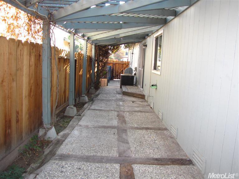 1453 Castaway, Manteca, CA 95337 photo 17