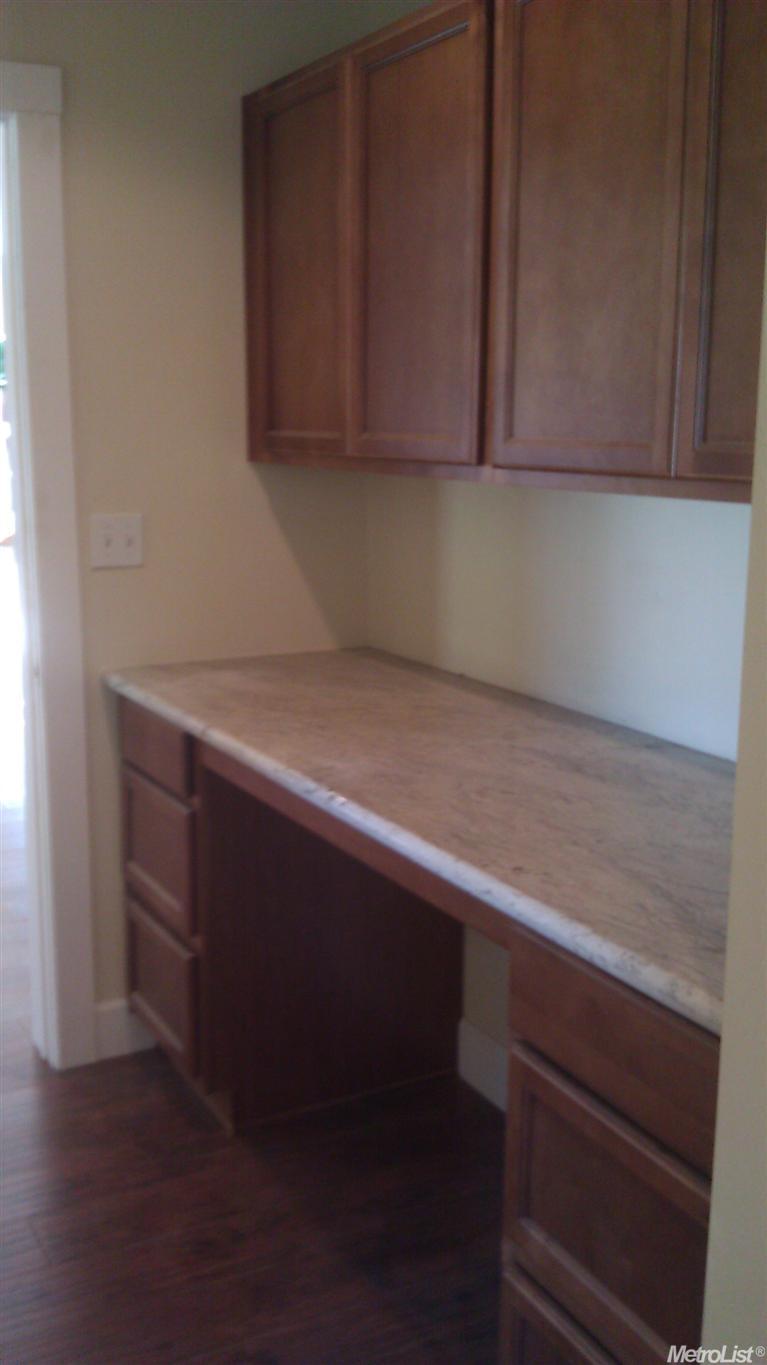 5752 Kenneth Ave, Carmichael, CA 95608 photo 8
