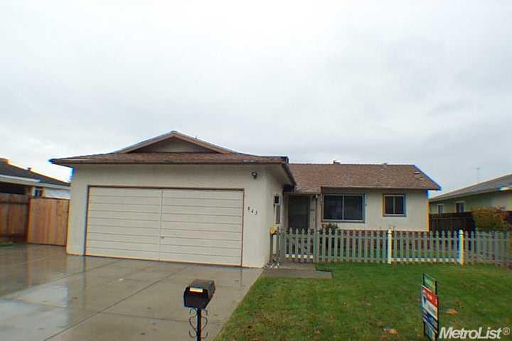 843 Agate Ave, Manteca, CA 95336 photo 1