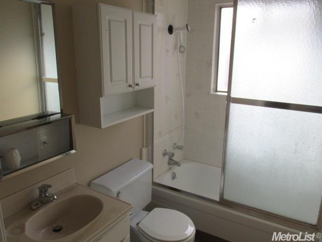 843 Agate Ave, Manteca, CA 95336 photo 9