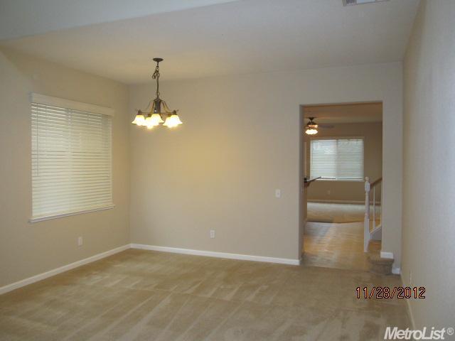 4084 Ivory Ln, Turlock, CA 95382 photo 5