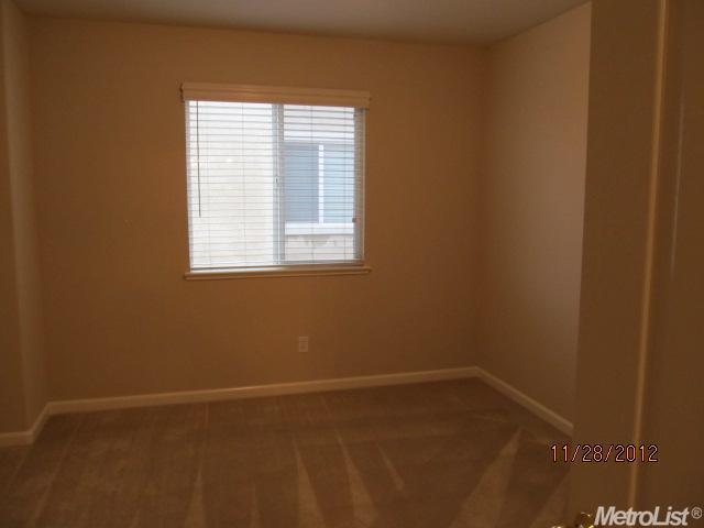 4084 Ivory Ln, Turlock, CA 95382 photo 14