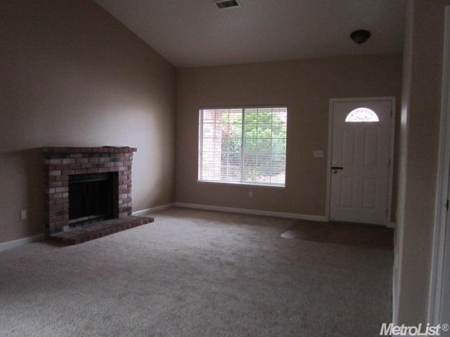 1620 Daisy Tree, Ceres, CA 95307 photo 2