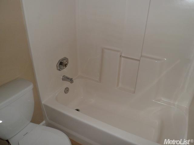 608 Stratton Ave, Modesto, CA 95351 photo 12