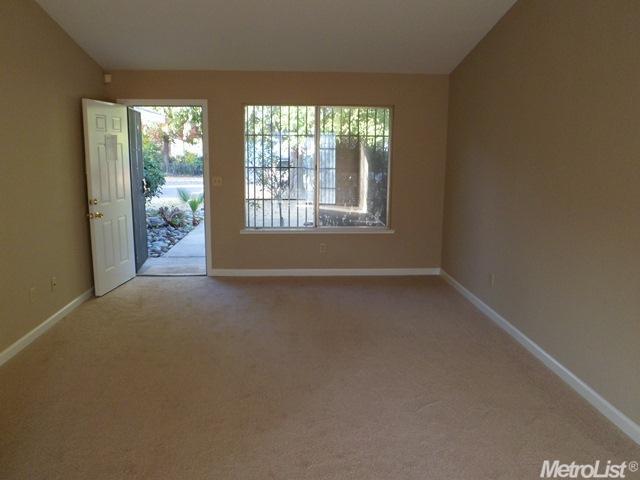 608 Stratton Ave, Modesto, CA 95351 photo 4