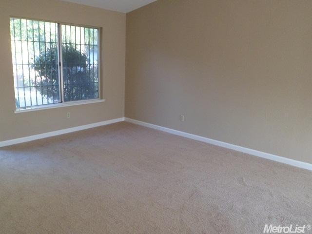 608 Stratton Ave, Modesto, CA 95351 photo 5
