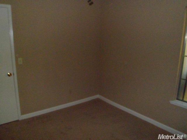 608 Stratton Ave, Modesto, CA 95351 photo 14