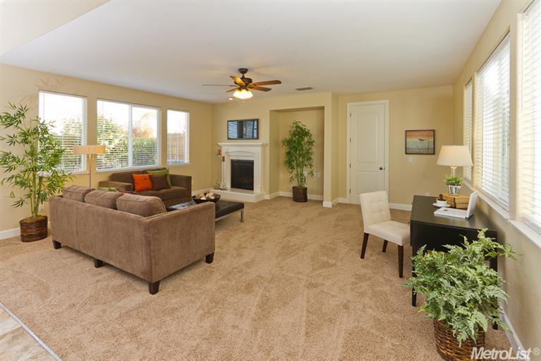 858 Bluestone Cir, Folsom, CA 95630 photo 7