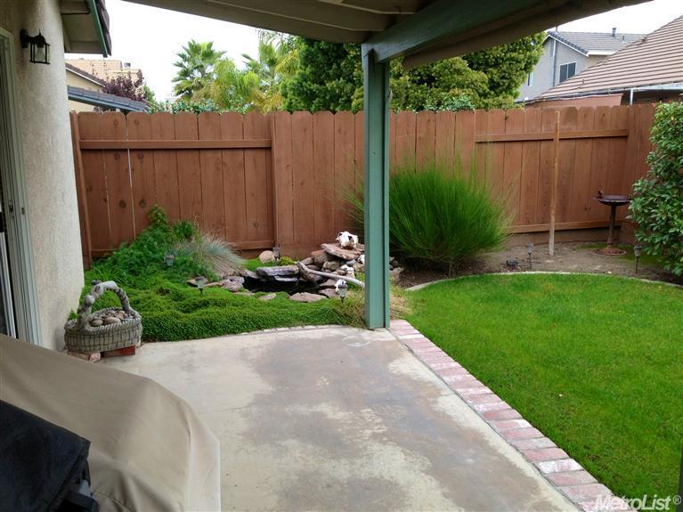 510 Meadowland Dr, Ripon, CA 95366 photo 4