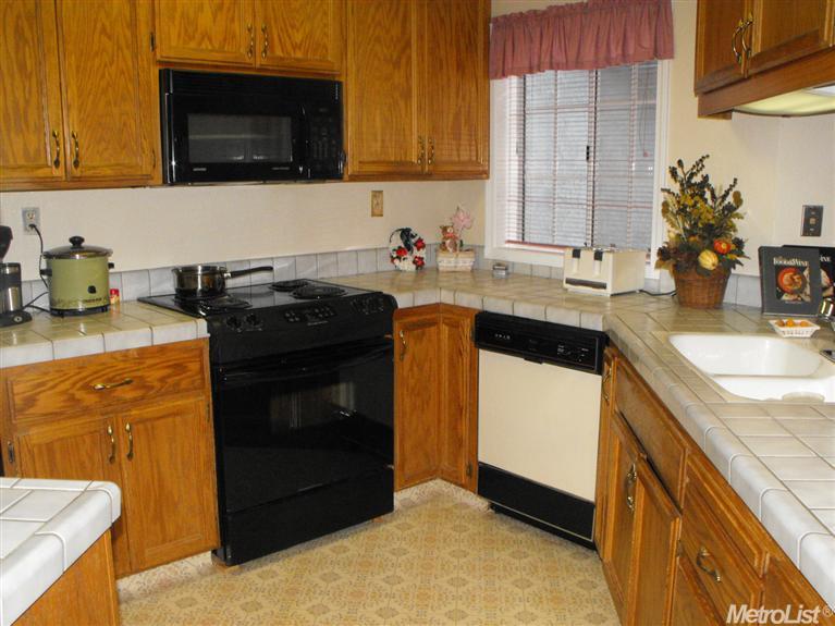 694 David Cir, Placerville, CA 95667 photo 2