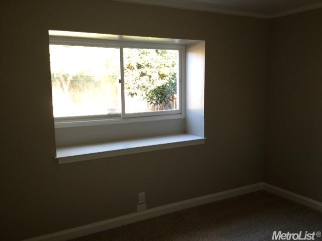 2249 Morningside Dr, Modesto, CA 95355 photo 9