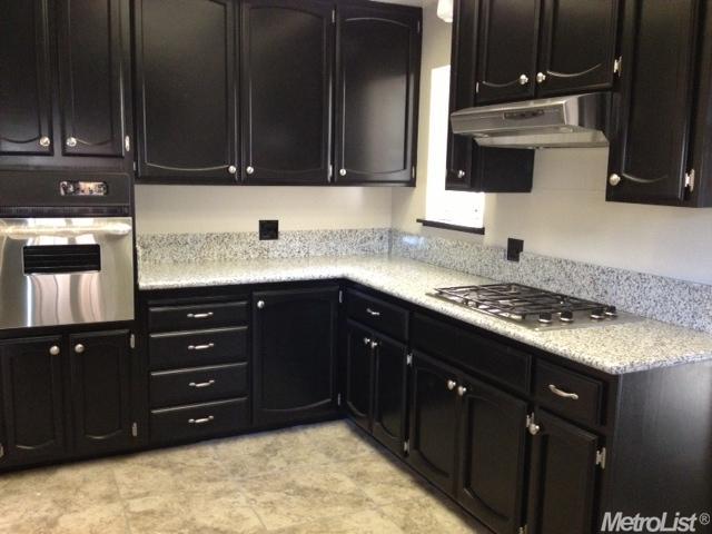 2249 Morningside Dr, Modesto, CA 95355 photo 2