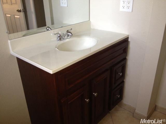 2708 Campbell Ln, Modesto, CA 95350 photo 6