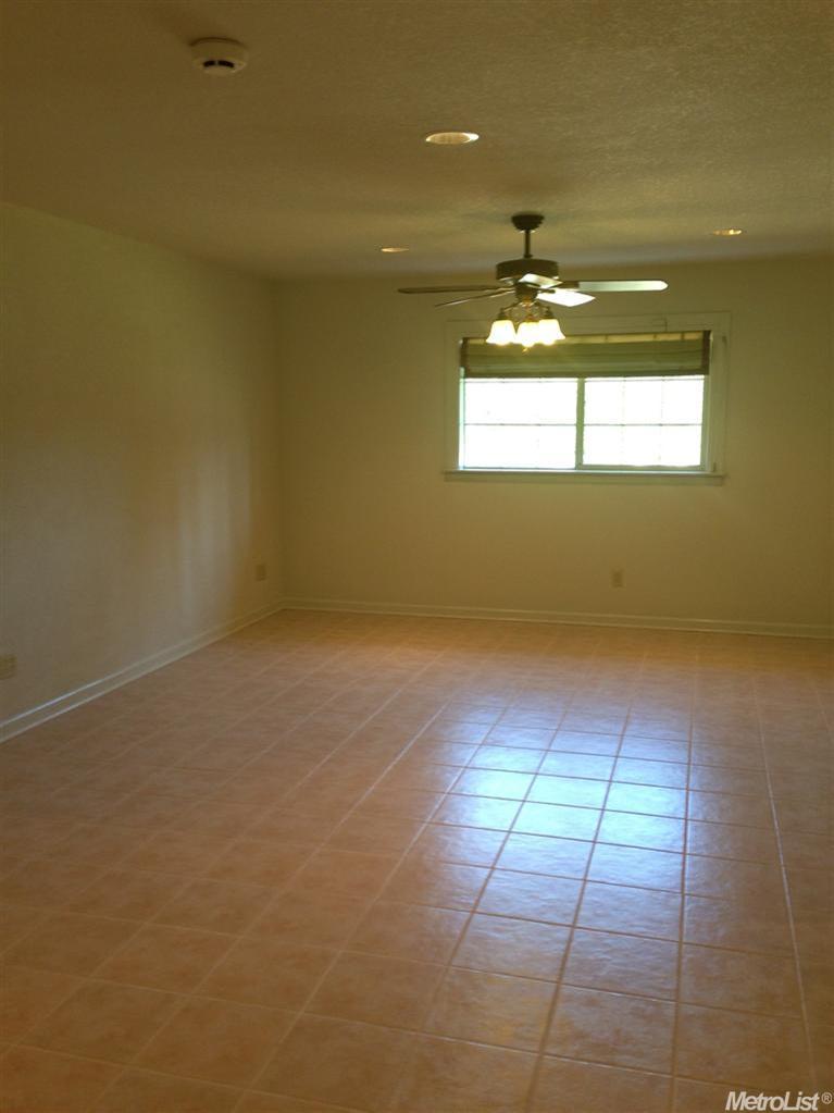 812 Foxfire Dr, Manteca, CA 95337 photo 9