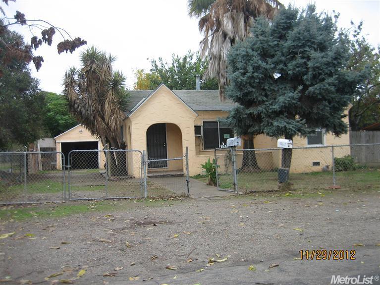 1106 Faustina Ave, Modesto, CA 95351 photo 1