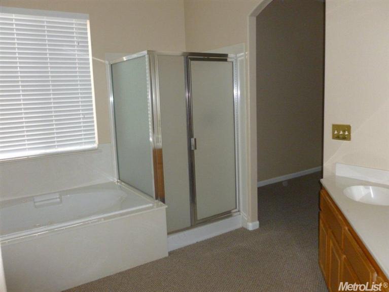 3112 Breezeway Dr, Modesto, CA 95355 photo 8