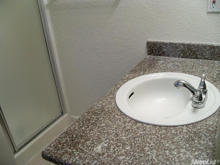 1296 Expedition St, Turlock, CA 95380 photo 7