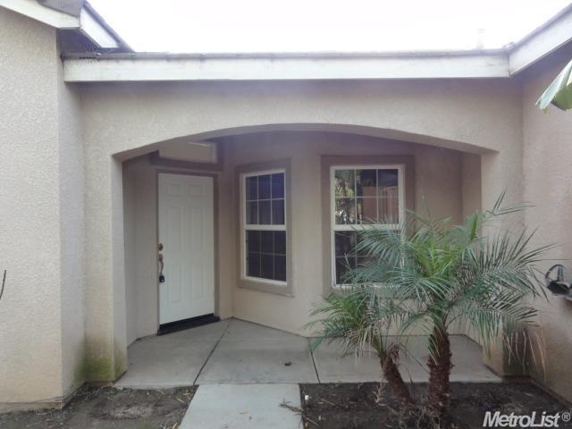 2127 Kennedy Ct, Chowchilla, CA 93610 photo 2