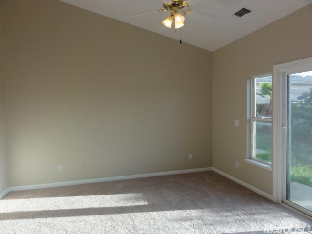 2127 Kennedy Ct, Chowchilla, CA 93610 photo 12