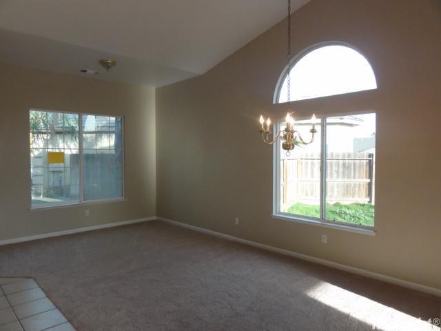 2127 Kennedy Ct, Chowchilla, CA 93610 photo 3