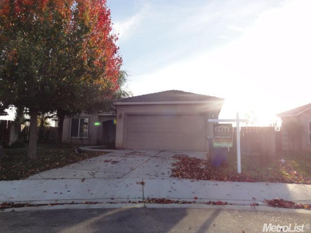 2127 Kennedy Ct, Chowchilla, CA 93610 photo 1