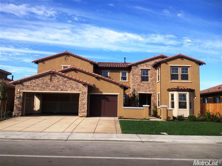 1239 Como Dr, Manteca, CA 95337 photo 1