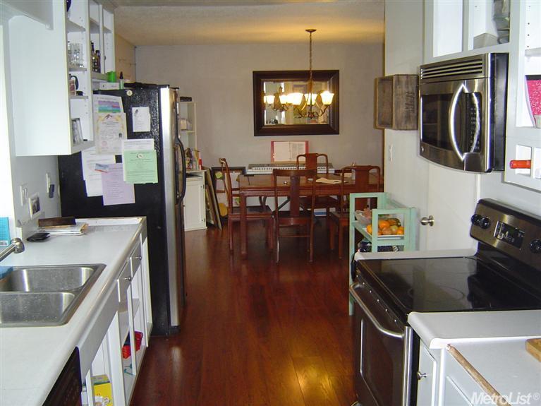 7019 Robin Rd, Fair Oaks, CA 95628 photo 4