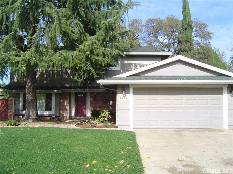 7019 Robin Rd, Fair Oaks, CA 95628 photo 1