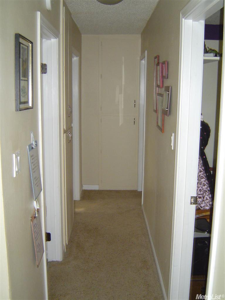 7019 Robin Rd, Fair Oaks, CA 95628 photo 10