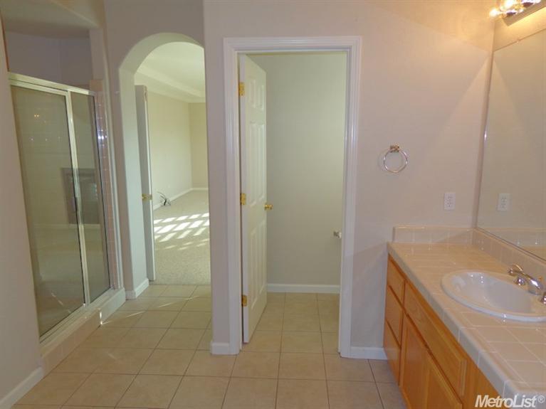 3608 Hillglen Ave, Modesto, CA 95355 photo 17